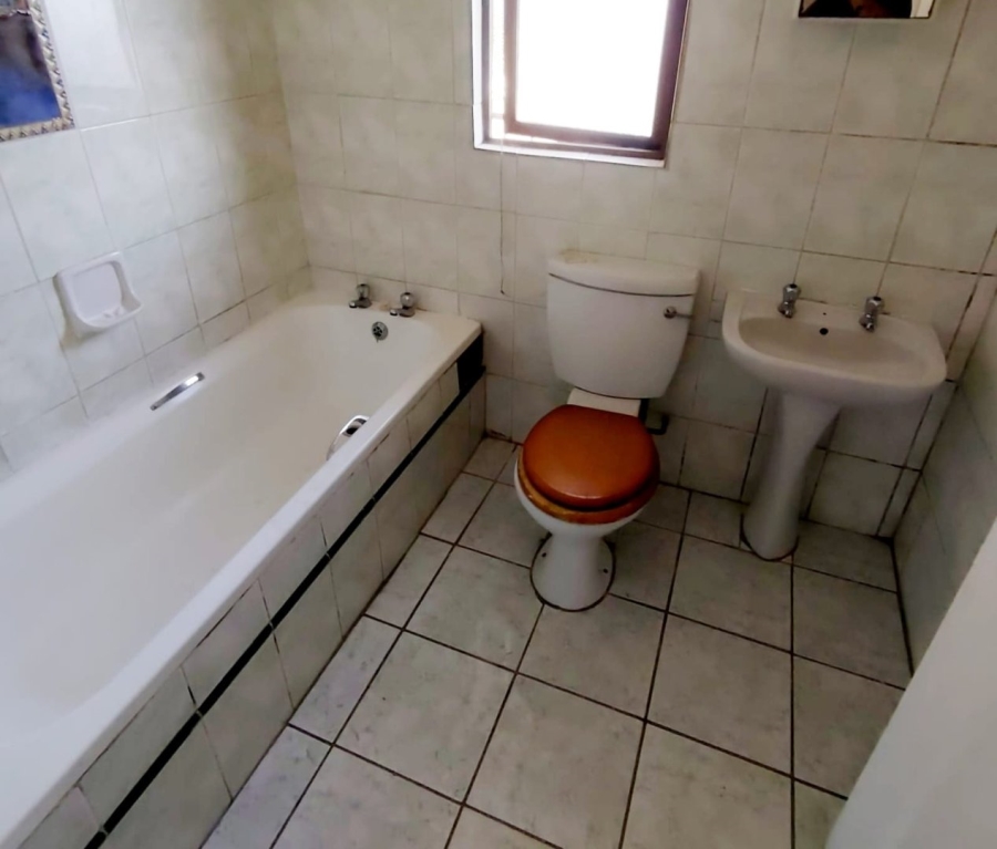 3 Bedroom Property for Sale in Haven Hills Eastern Cape